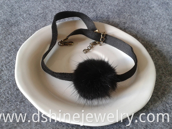 Fur Ball Choker